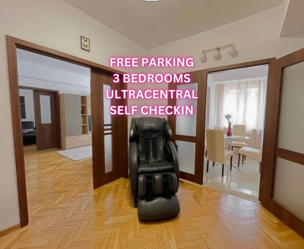 Relax Old Town Apartment Oradea Zewnętrze zdjęcie